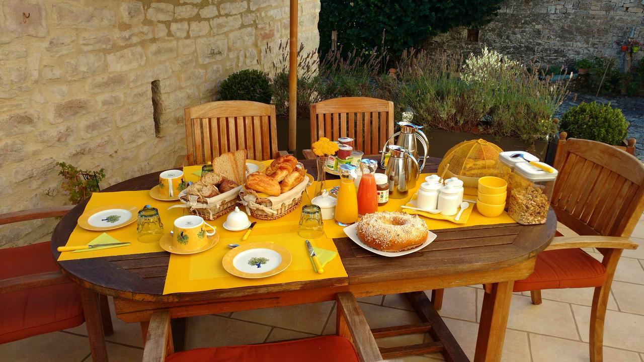 La Caussenarde Bed & Breakfast Severac-d'Aveyron Luaran gambar